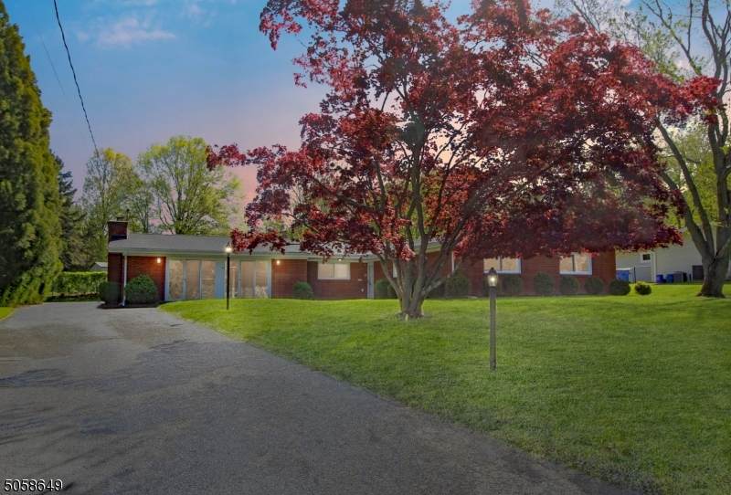 2 Green Valley Dr - Photo 1