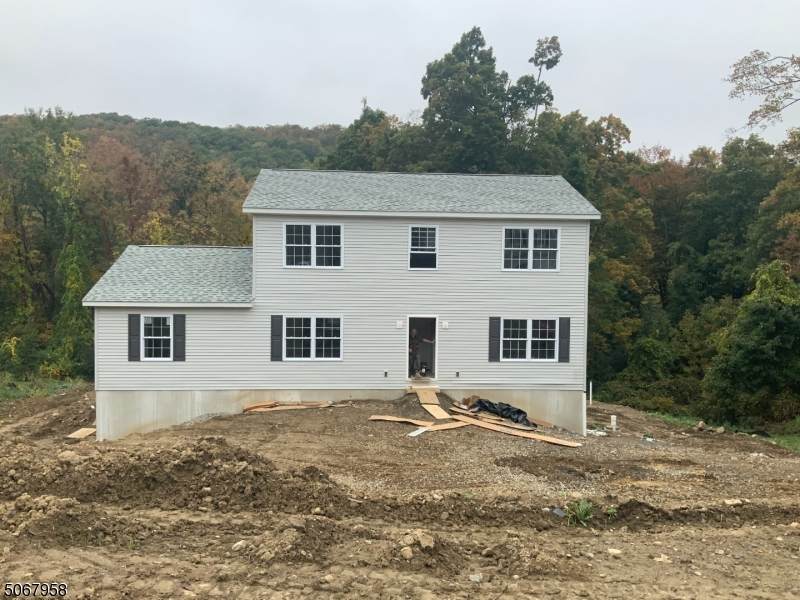 5 Susan Valley Terrace - Photo 1