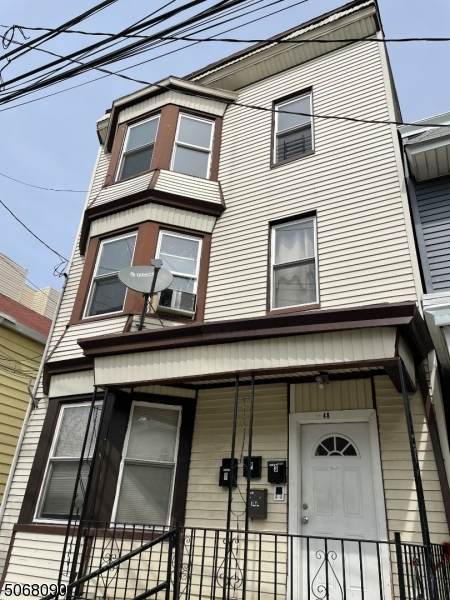48 Blum St - Photo 1