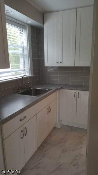 72 Marion Ave - Photo 1
