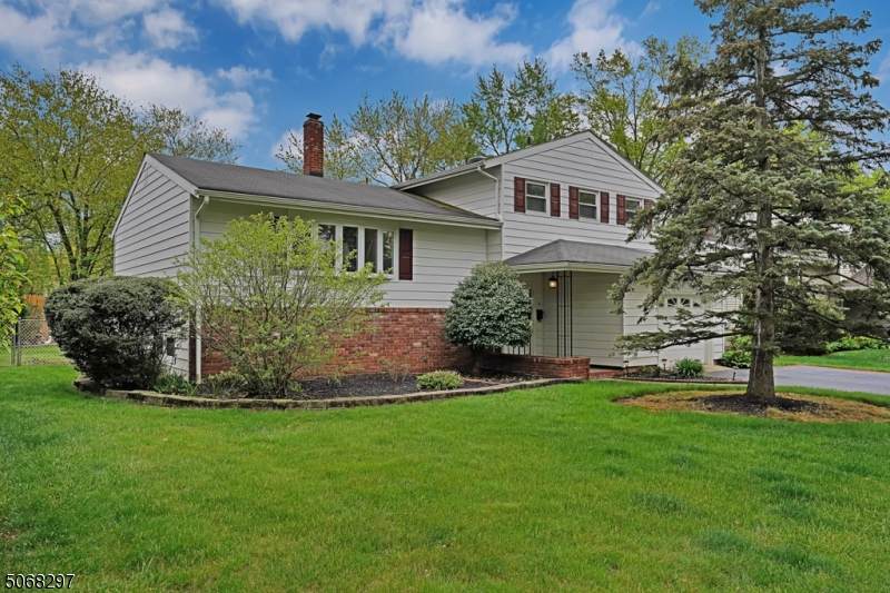 16 Walnut St - Photo 1