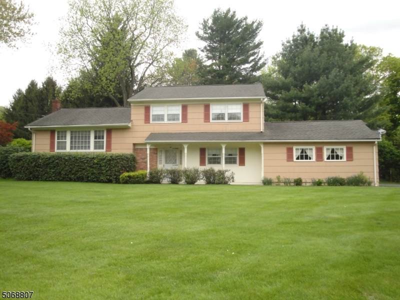 2 E Circuit Dr - Photo 1
