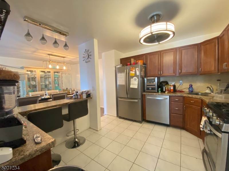 2 Meyer Ct - Photo 1