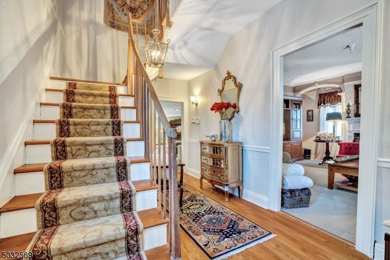 858 Westfield Ave - Photo 1