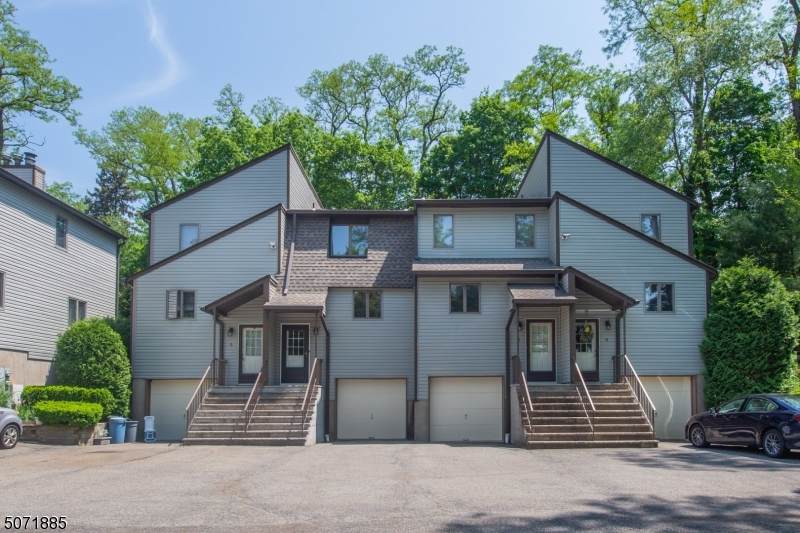 6 Stanton Court - Photo 1