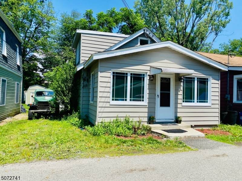 24 Diamond Dr - Photo 1