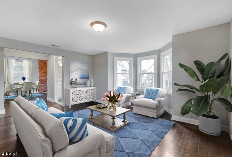 70 2nd St. 1st Flr - Photo 1