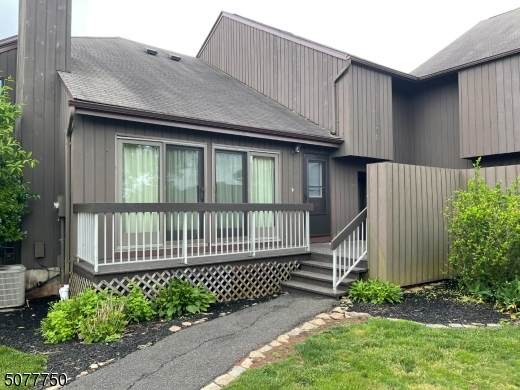 2824 Bloomingdale Dr - Photo 1