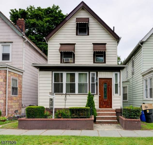 428 Springdale Ave - Photo 1