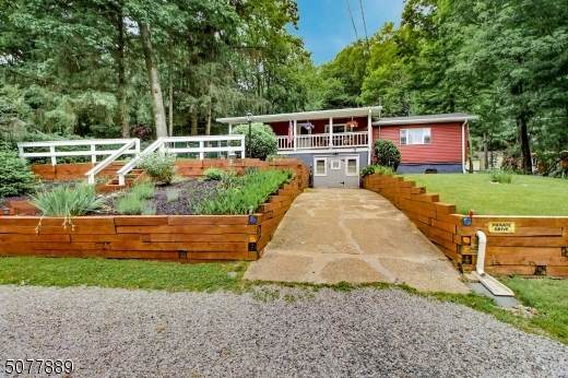 3 Oak Ln - Photo 1