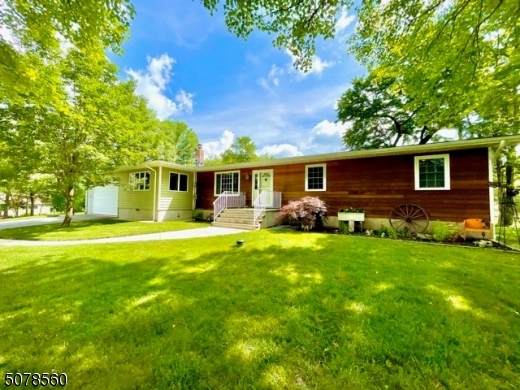 818 Croton Road - Photo 1
