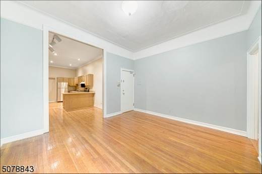 807 Washington St - Photo 1