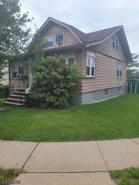 2252 Berwyn St - Photo 1