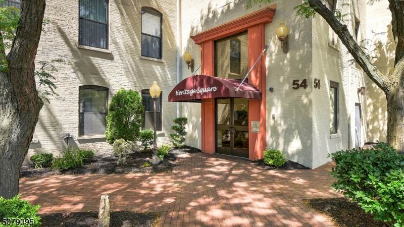 54 W Cherry St - Photo 1