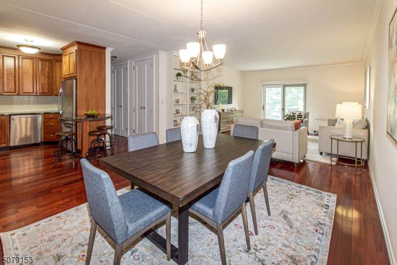 22 Riverside Dr - Photo 1