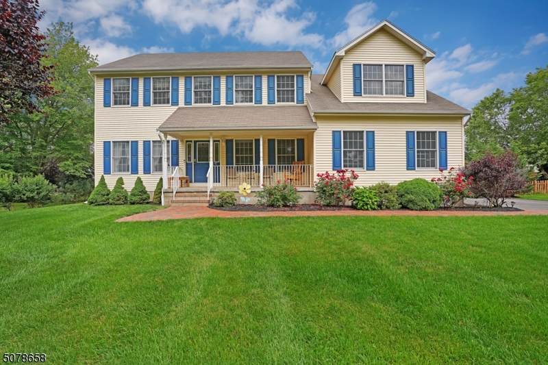 251 Woodside Ln - Photo 1