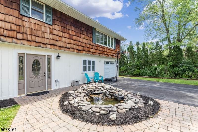 35 Richardsville Rd - Photo 1