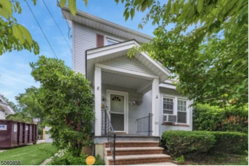 343 Whittier Ave - Photo 1