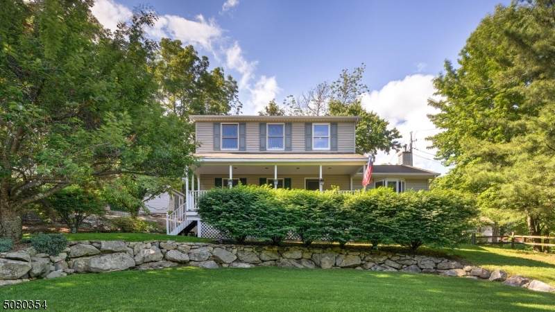 2 Ramsay Rd - Photo 1