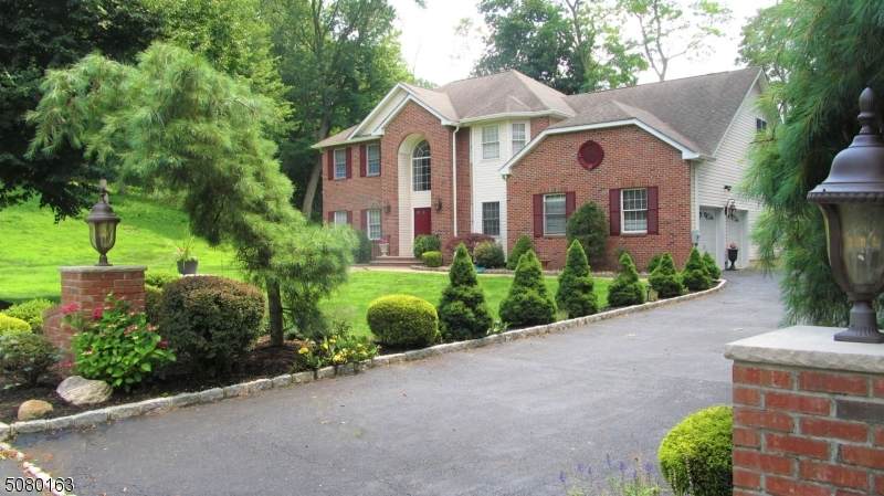 6 Shaws Farm Ct - Photo 1