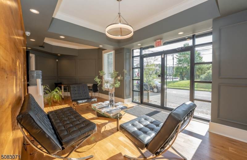 1317 North Ave - Photo 1