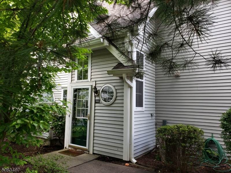 801 Chatfield Dr - Photo 1