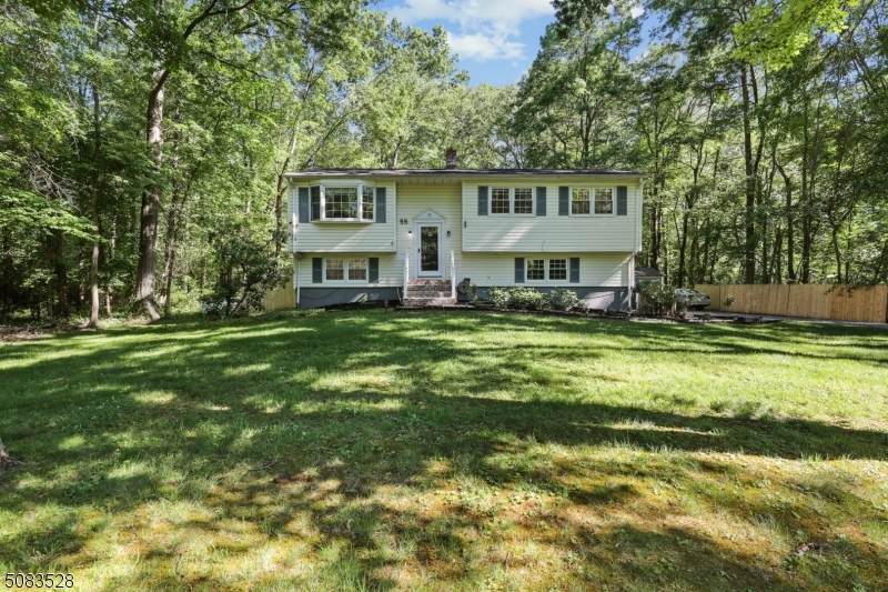 55 Newell Dr - Photo 1