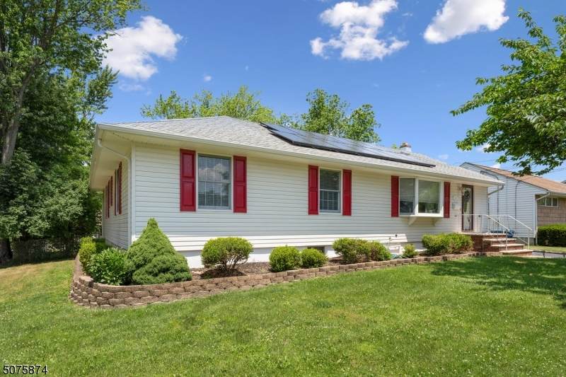 21 Blake Dr - Photo 1