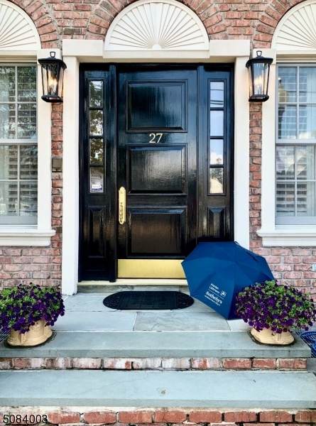 27 Community Pl - Photo 1