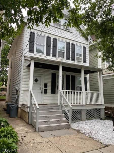 236 Snyder St - Photo 1