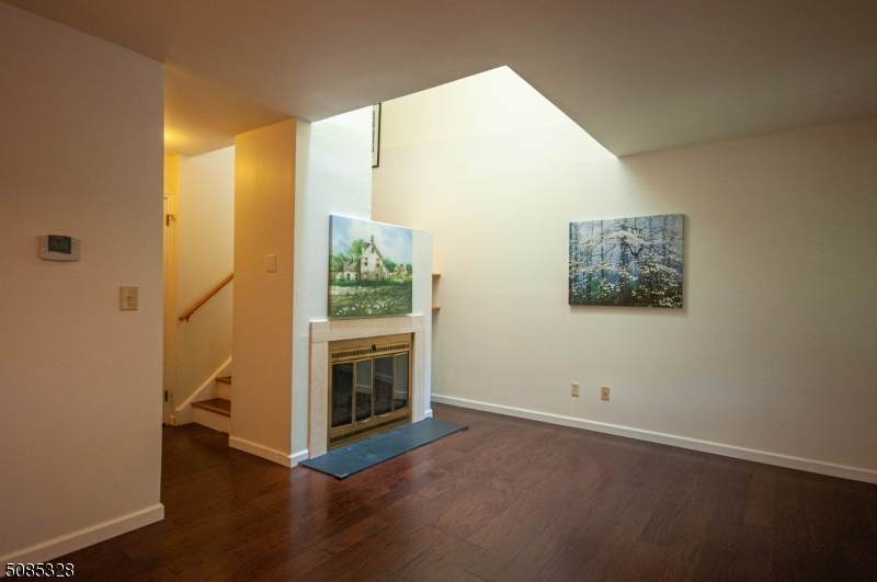 24 Morgan Ct - Photo 1