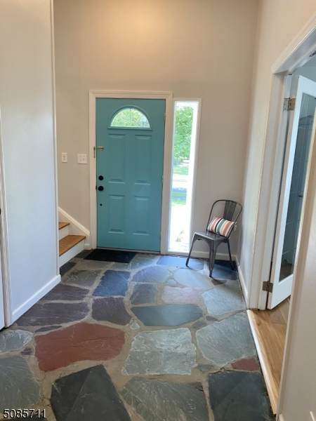 40 Craig Pl - Photo 1