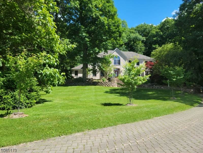 14 Yorkshire Dr - Photo 1