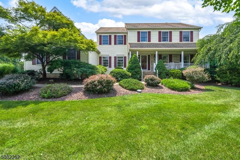 8 Matrick Ct - Photo 1