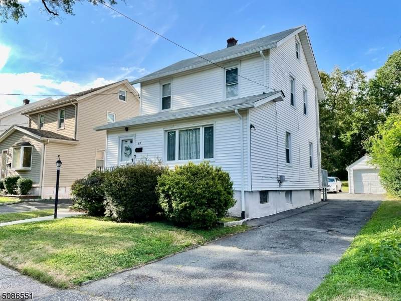 69 Hoover Ave - Photo 1