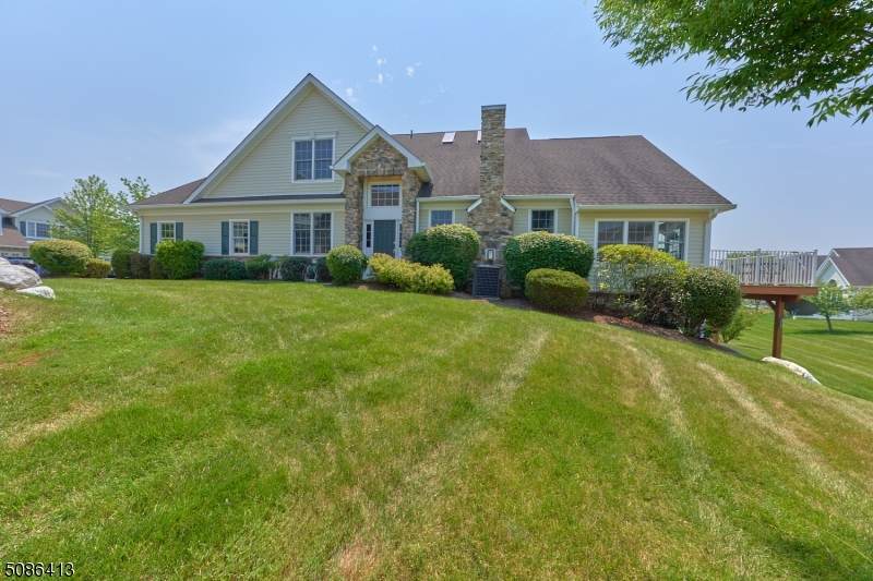 49 Briar Ct - Photo 1