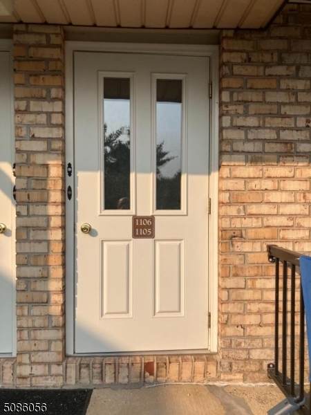 1106 Normandy Ct - Photo 1
