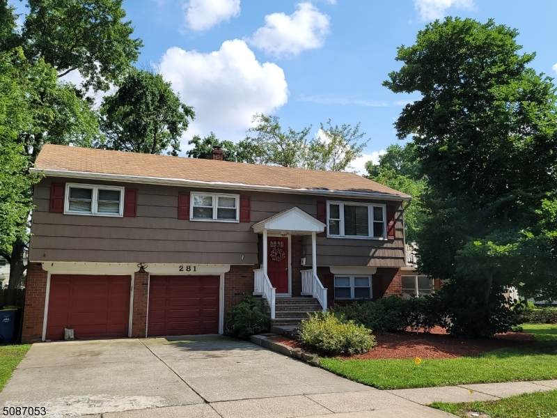 281 Maple Ave - Photo 1