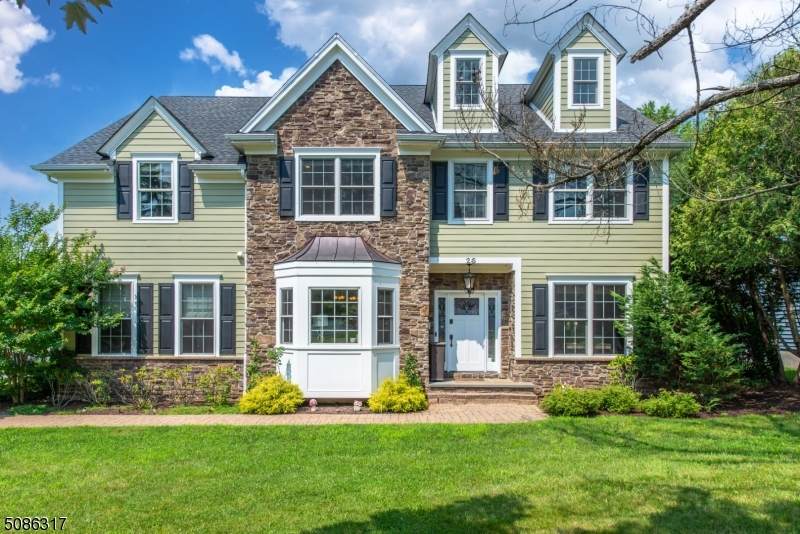 26 Briarwood Rd - Photo 1