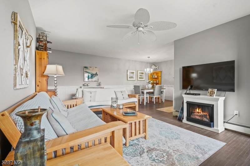 152 Wharfside Dr - Photo 1