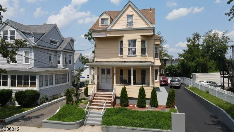 10 Union Ave - Photo 1