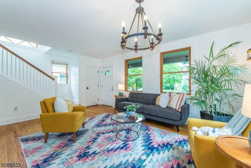 52 Clark St - Photo 1