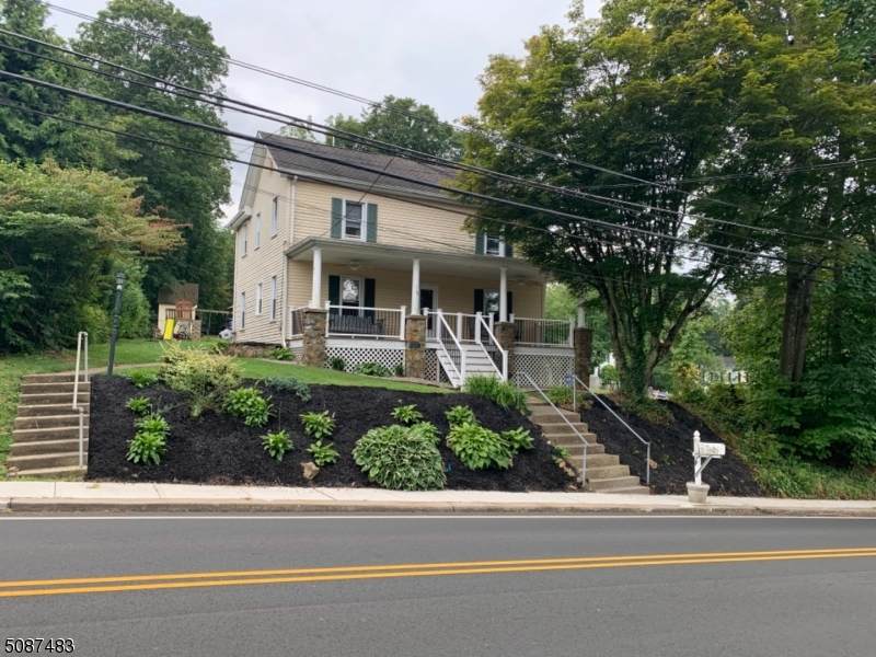 115 Main St - Photo 1