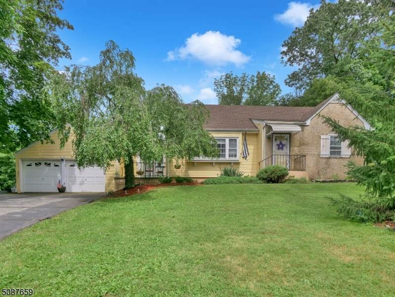 22 Grandview Dr - Photo 1