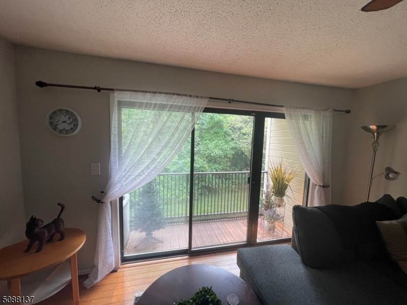 201 Irving Pl - Photo 1
