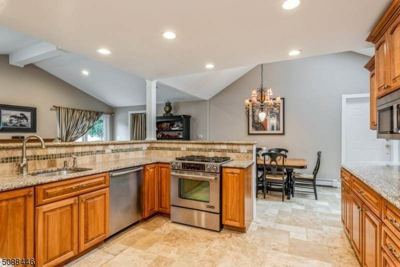 112 High Street - Photo 1