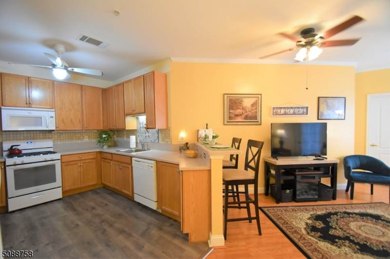 8111 Sanctuary Blvd - Photo 1