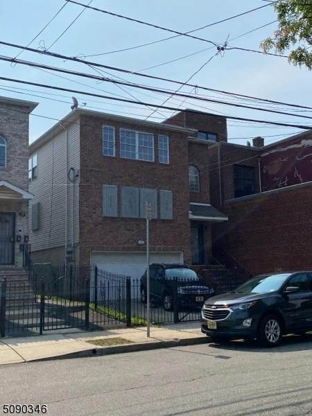 362 S 7Th St - Photo 1