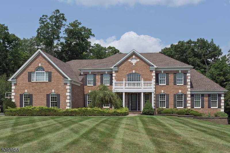 34 Crownview Ct - Photo 1
