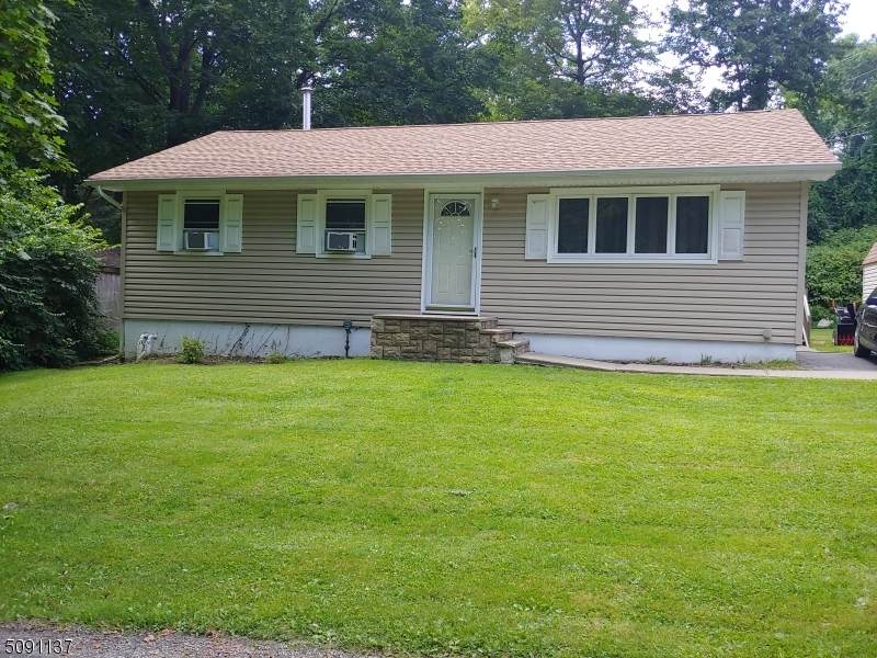 1 Monroe St - Photo 1